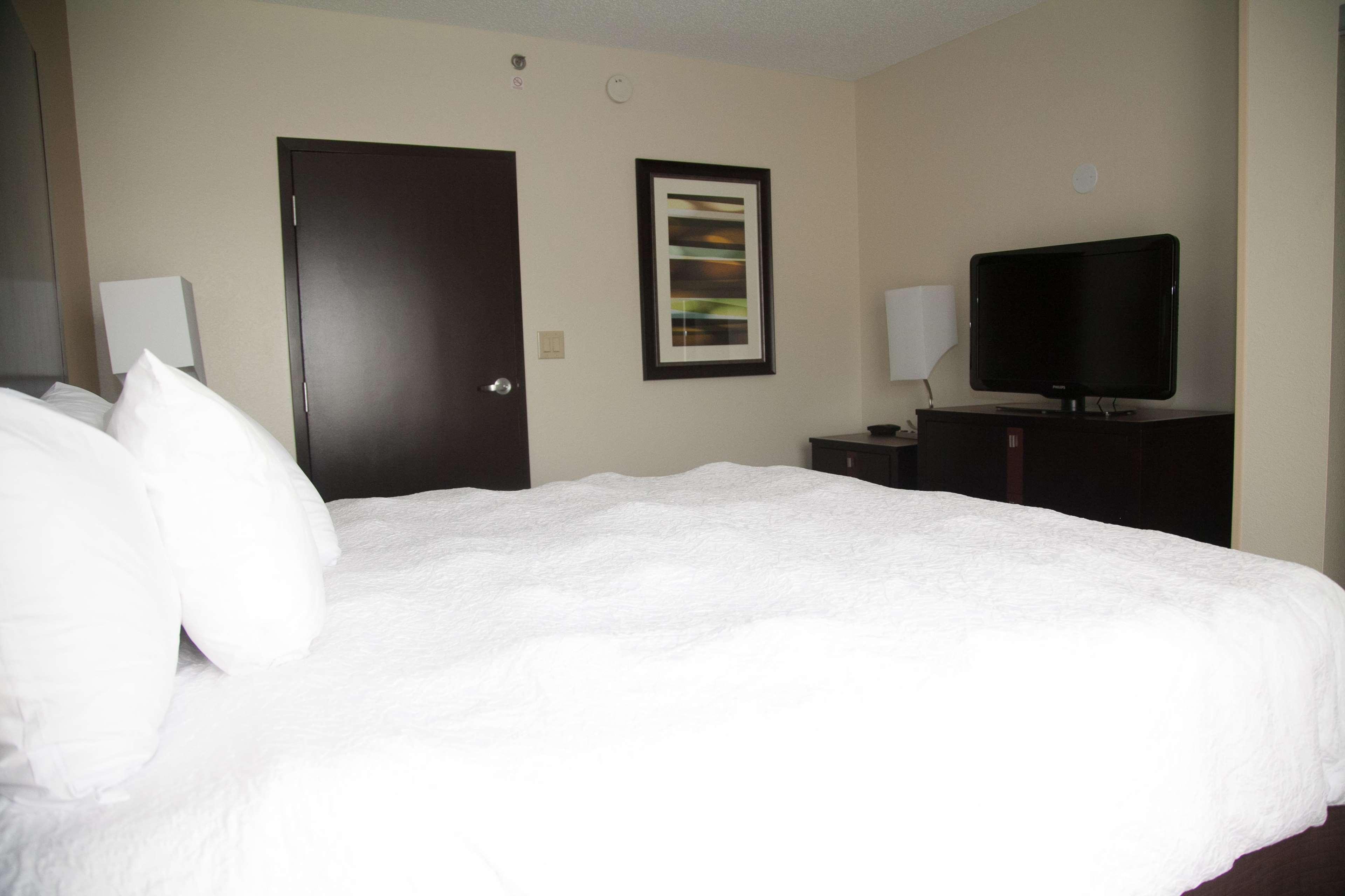 Hampton Inn & Suites Alpharetta-Windward Bagian luar foto