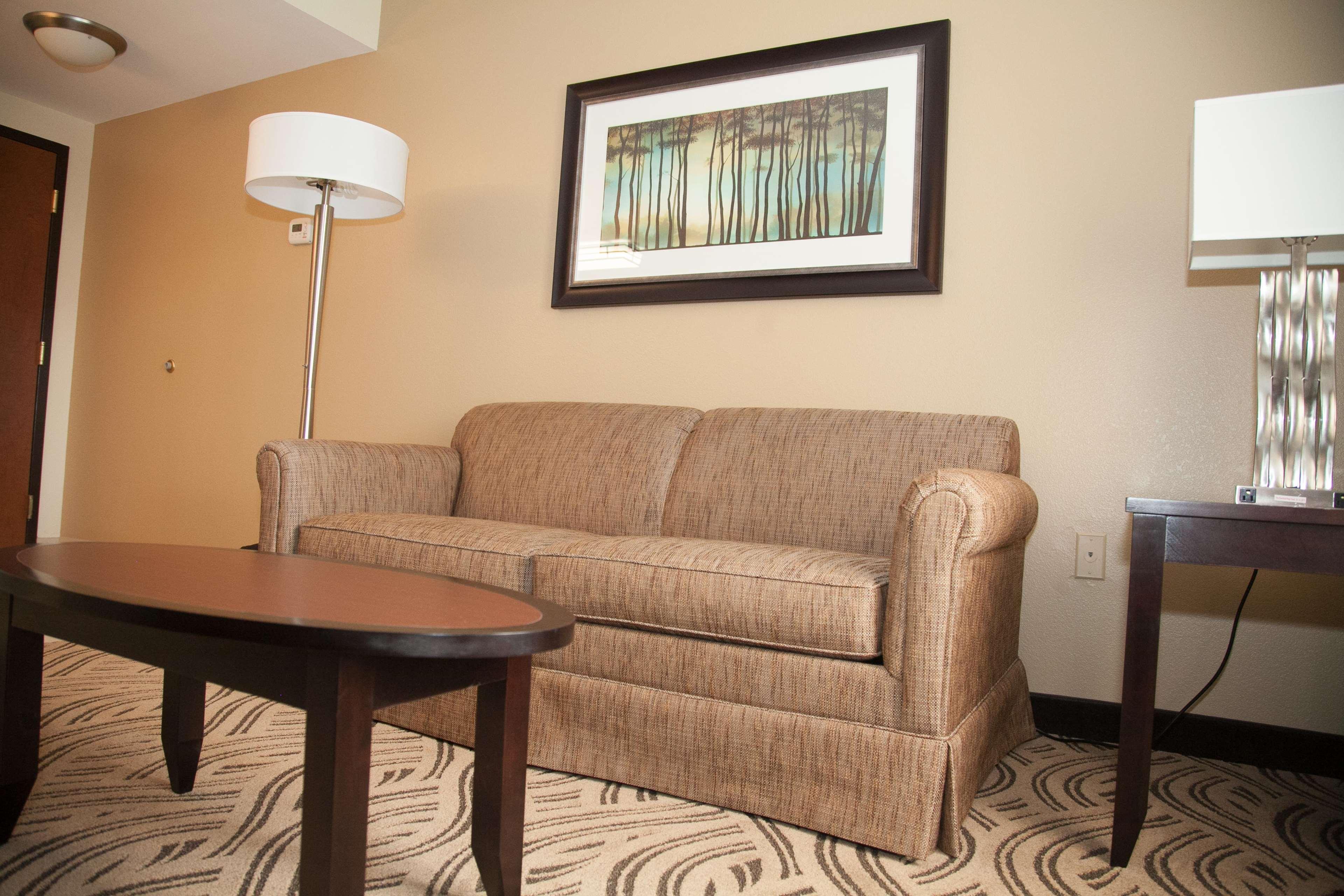 Hampton Inn & Suites Alpharetta-Windward Bagian luar foto