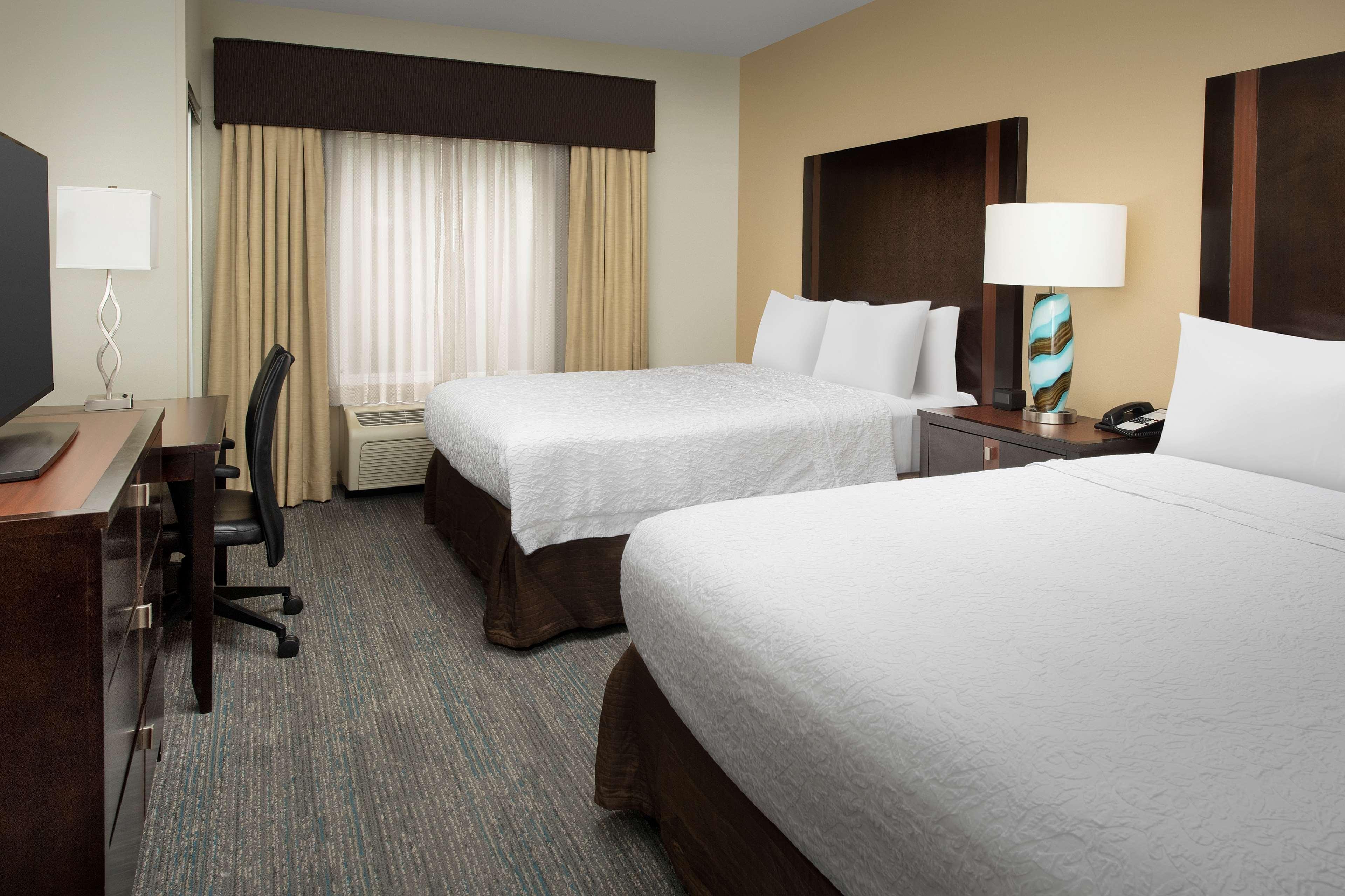 Hampton Inn & Suites Alpharetta-Windward Bagian luar foto