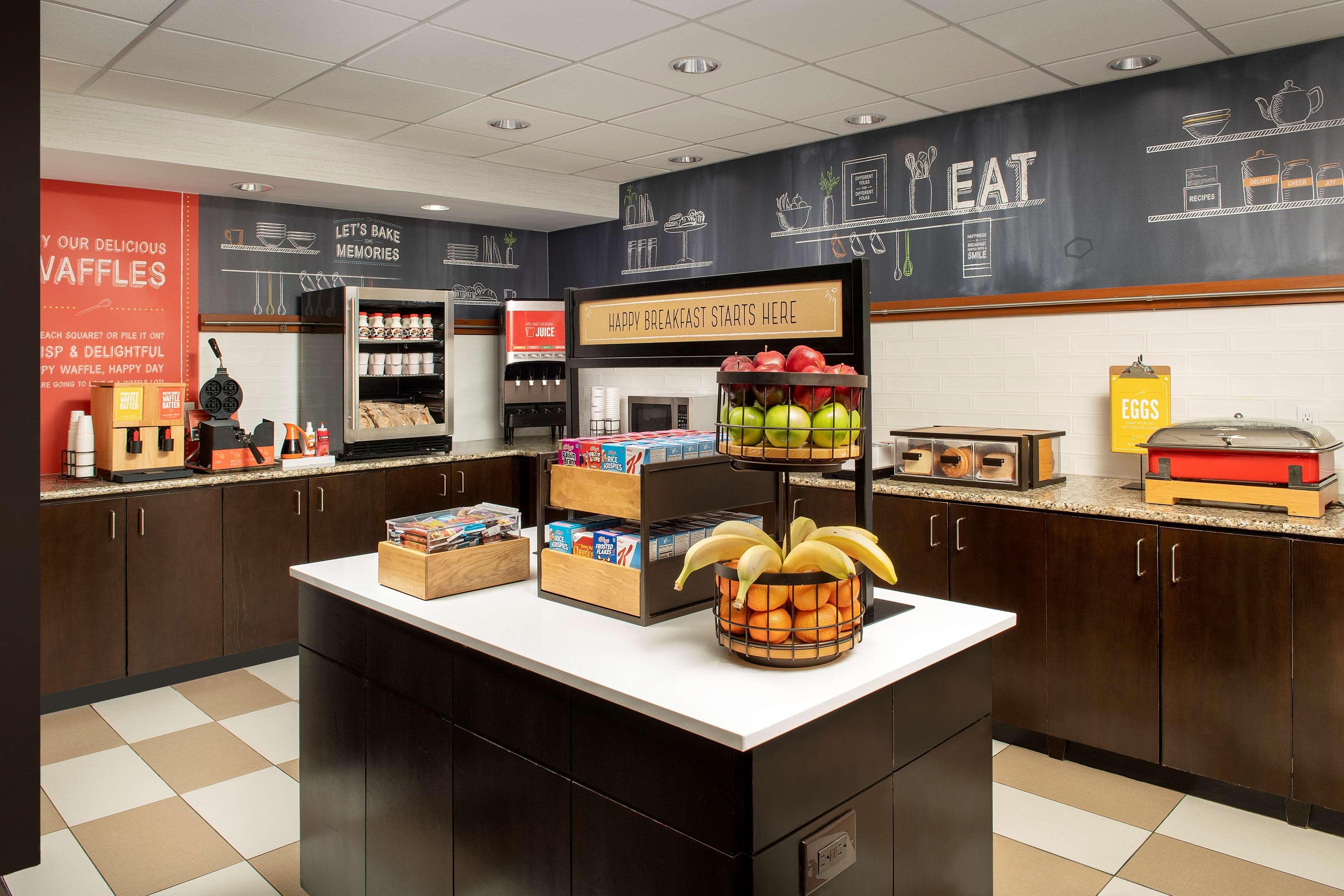 Hampton Inn & Suites Alpharetta-Windward Bagian luar foto