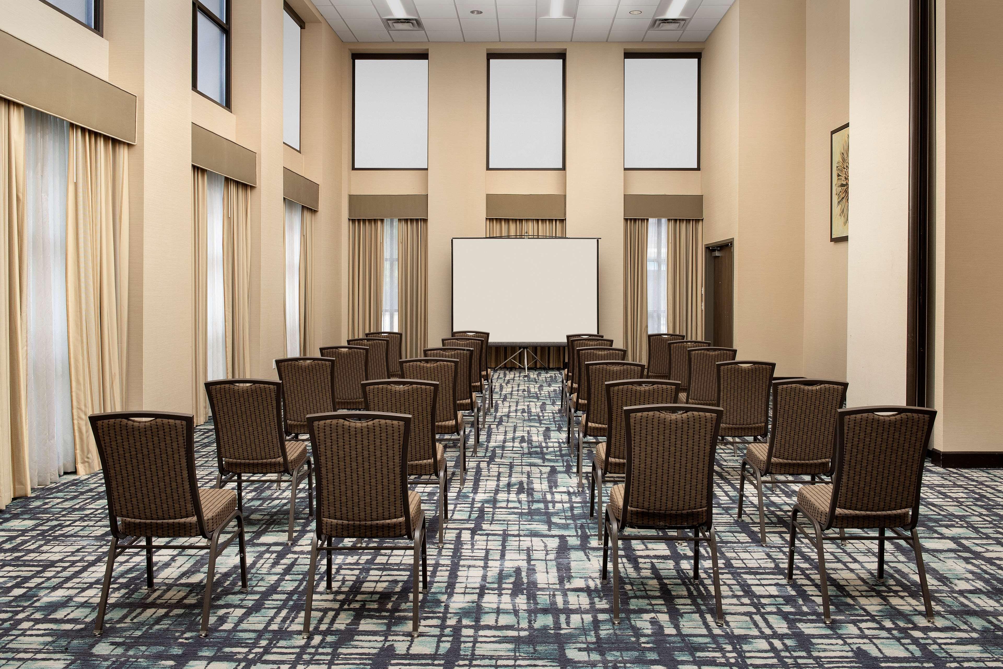 Hampton Inn & Suites Alpharetta-Windward Bagian luar foto