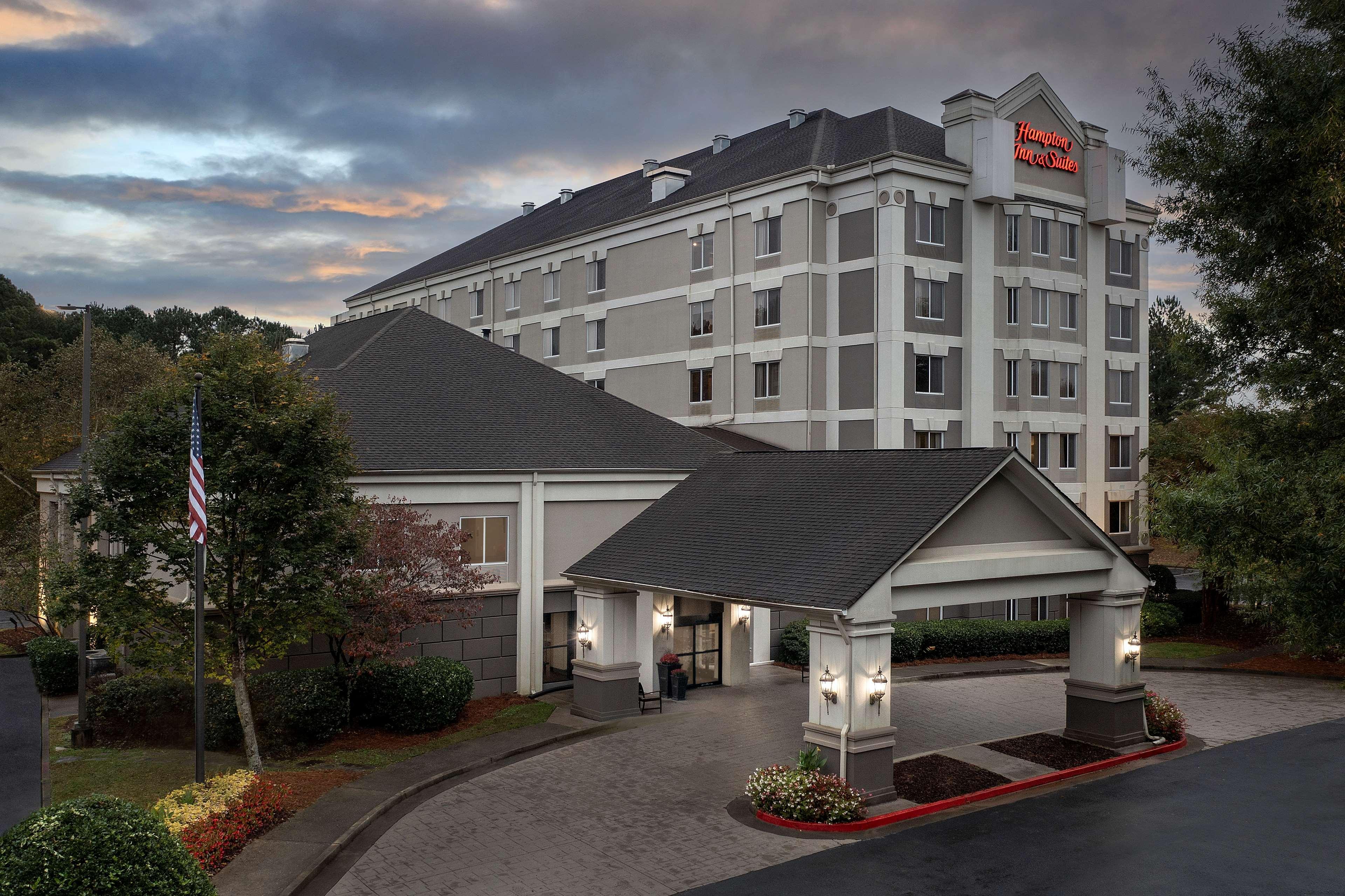 Hampton Inn & Suites Alpharetta-Windward Bagian luar foto