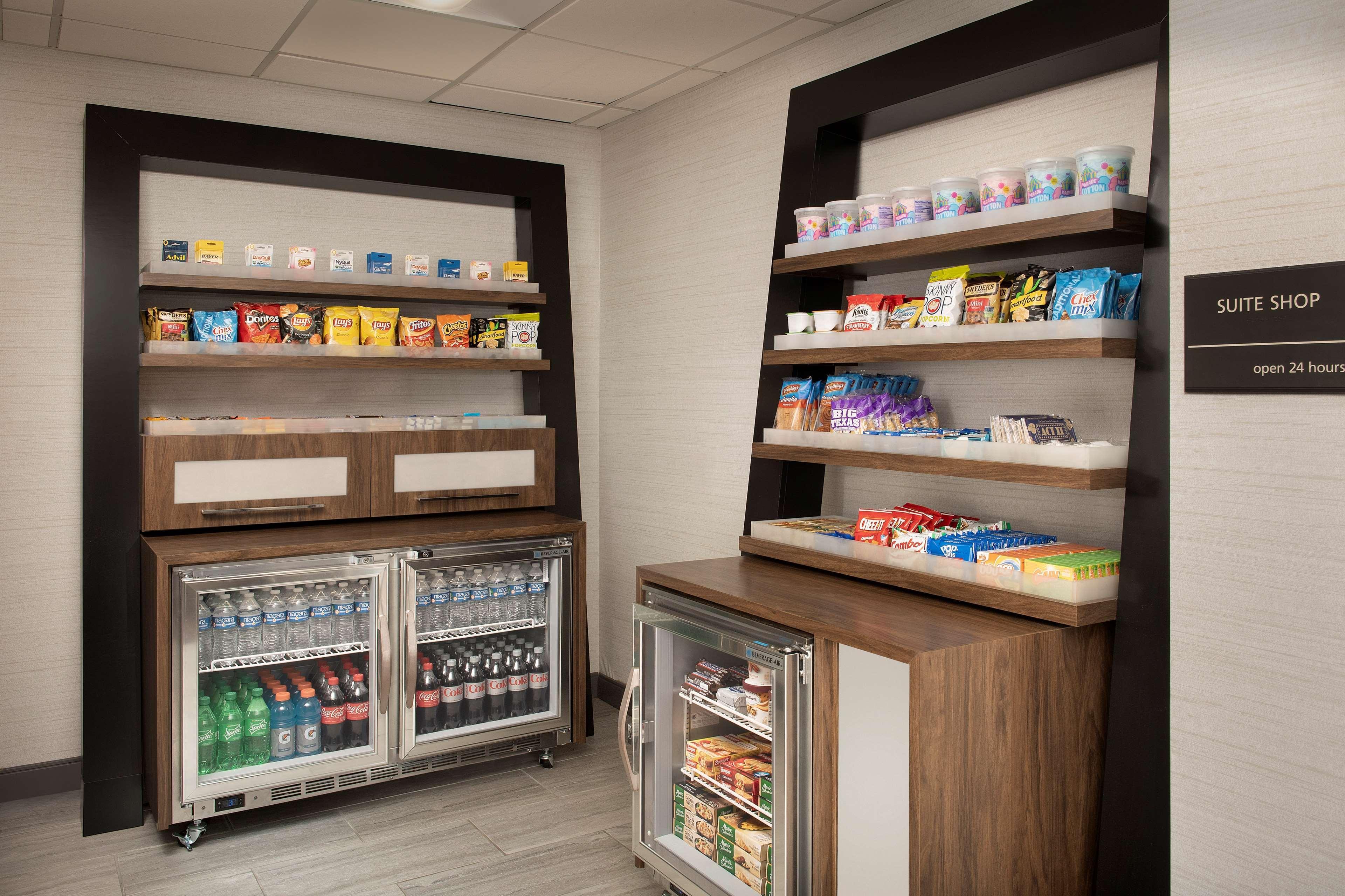 Hampton Inn & Suites Alpharetta-Windward Bagian luar foto